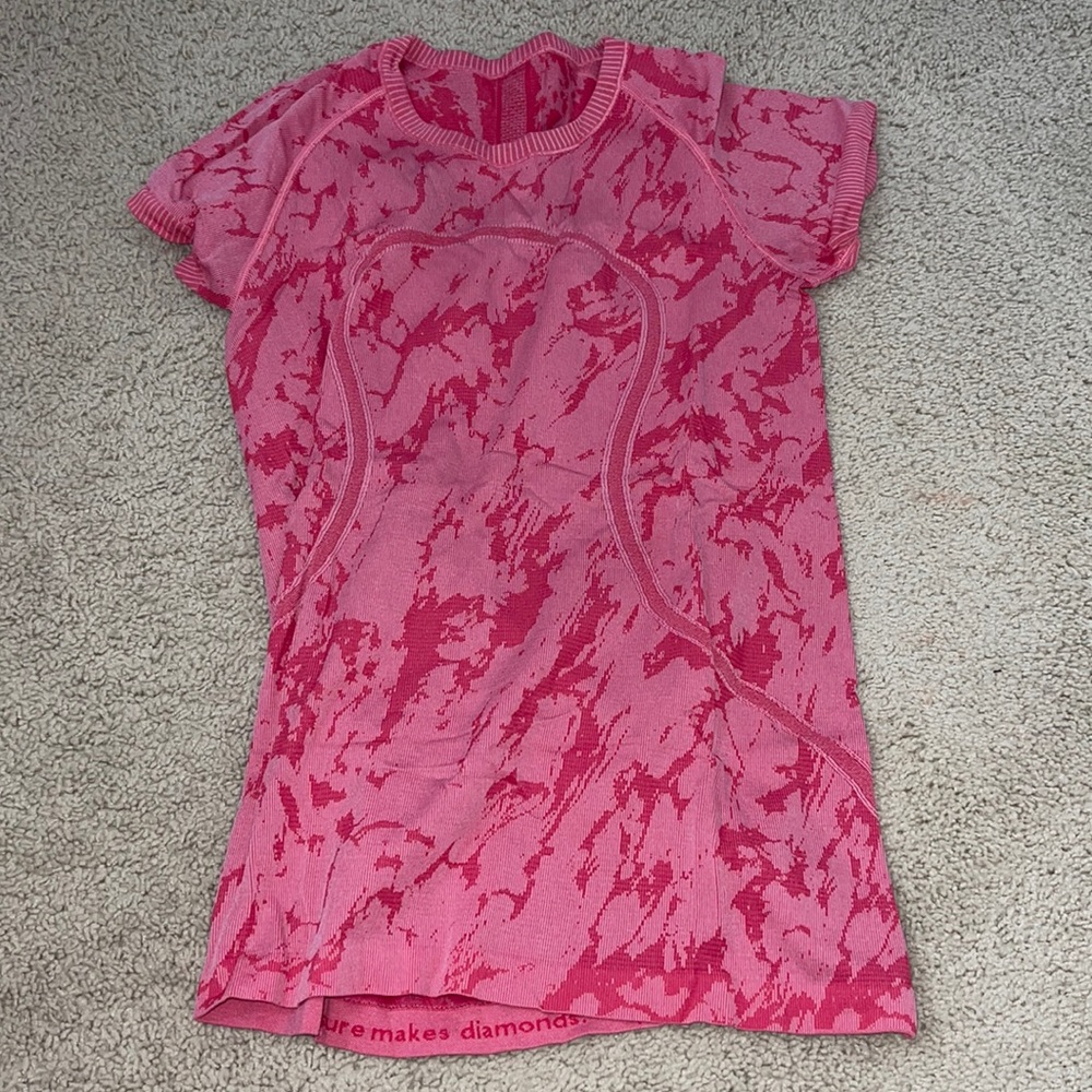 Lululemon Swiftly Shirt